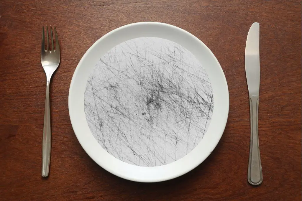 Why Does Silverware Leave Marks on Plates